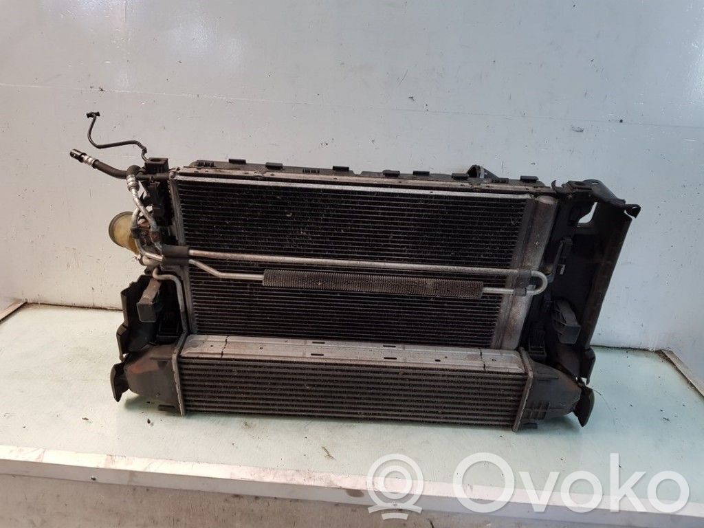 Volvo V70 Jäähdytinsarja 