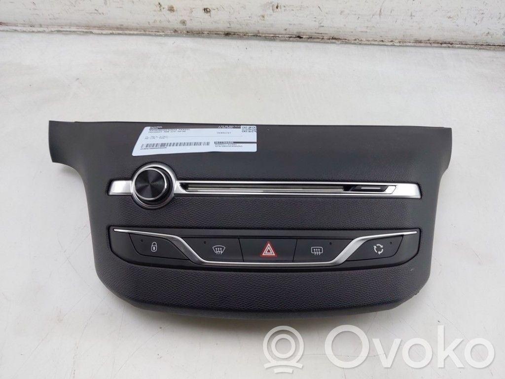 Peugeot 308 Sound control switch 