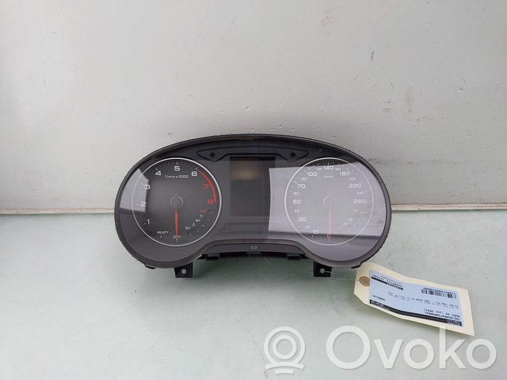 Audi Q2 - Geschwindigkeitsmesser Cockpit 