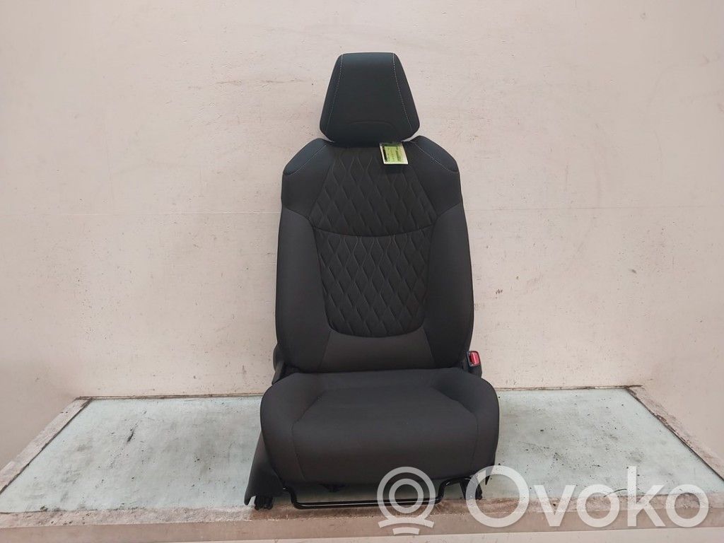 Toyota Corolla E210 E21 Fotel przedni pasażera 