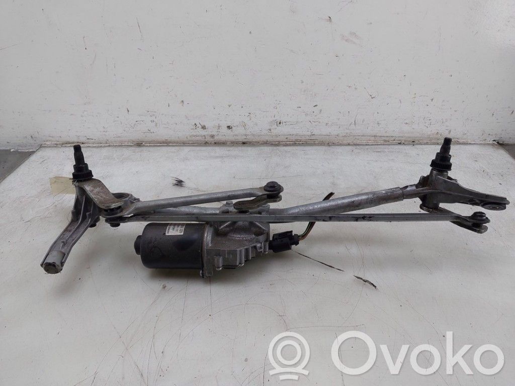 BMW 3 E90 E91 Front wiper linkage and motor 