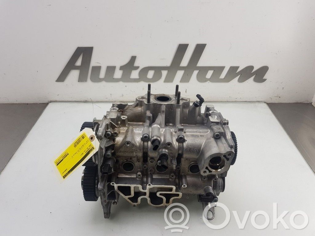 Audi A3 8Y Culata del motor 