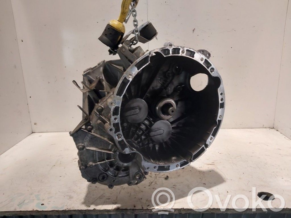 Mercedes-Benz A W176 Cutie de viteze automată