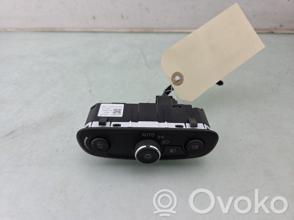 Opel Insignia B Interruptor de luz 
