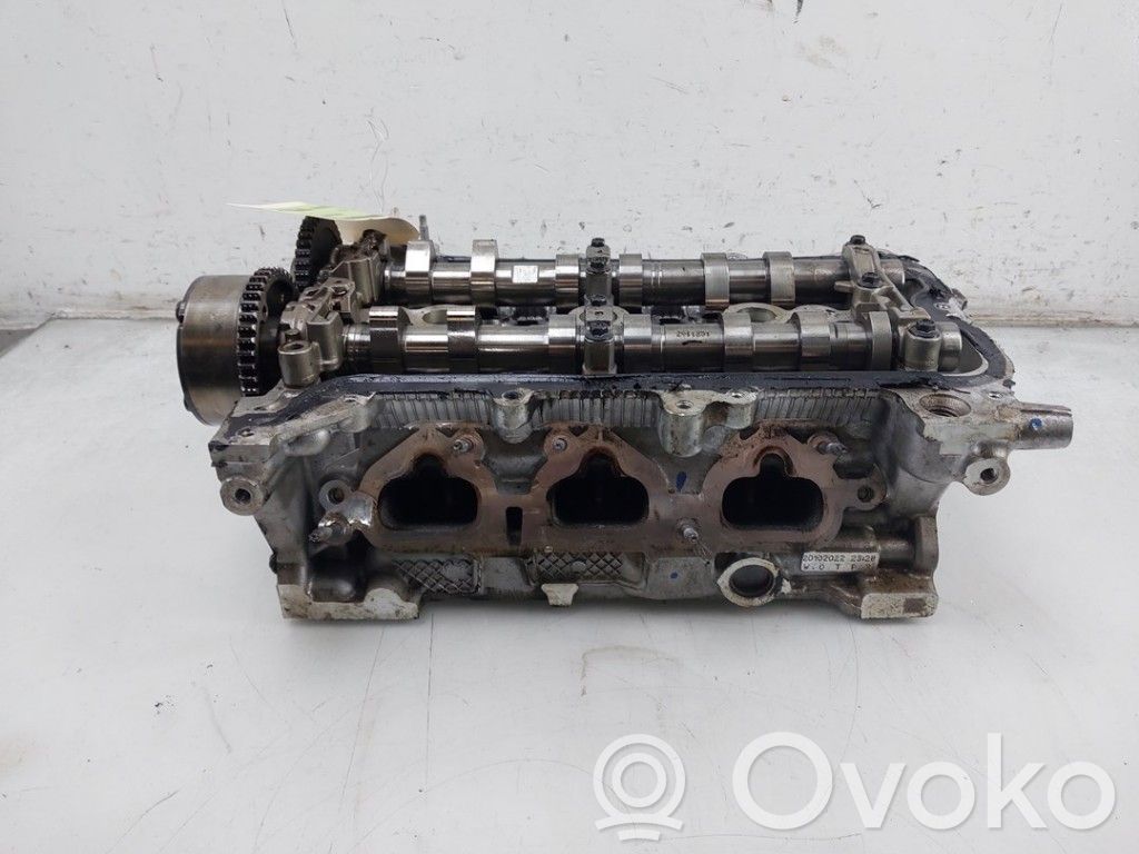 Engine head   3249R,3249R,110414784R,110414784R,3249R,8201753334