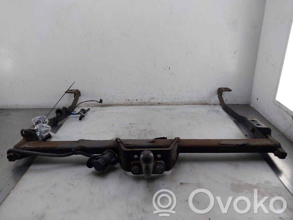 Opel Vivaro Barra de remolque 