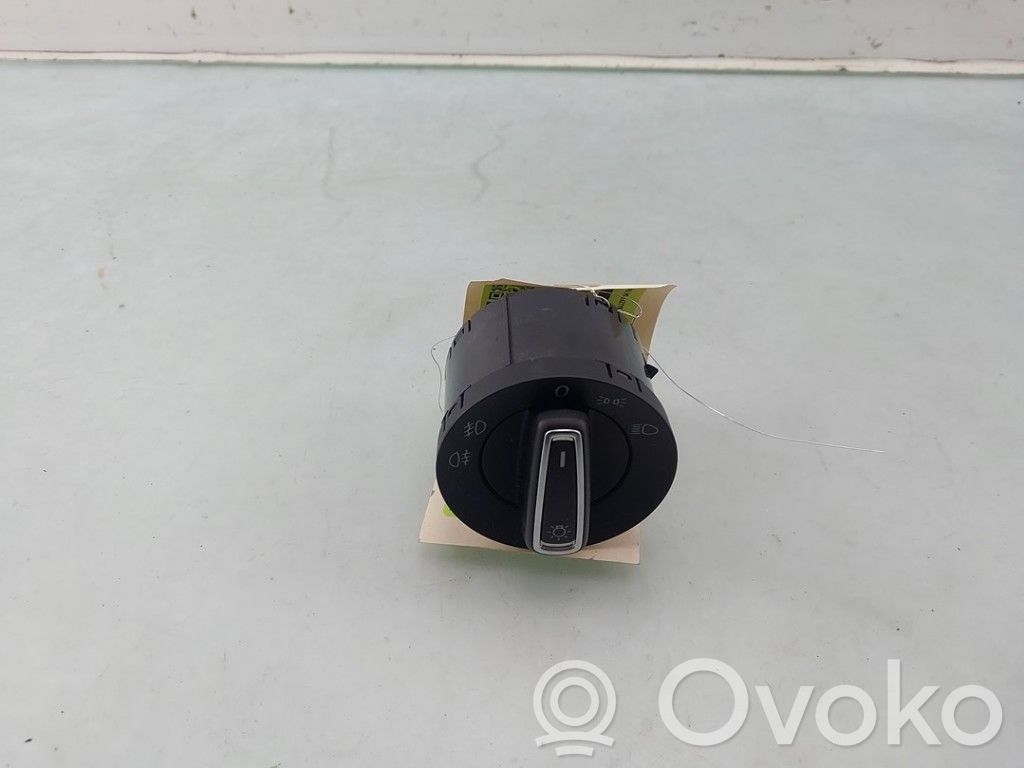 Volkswagen Golf VII Interruptor de luz 