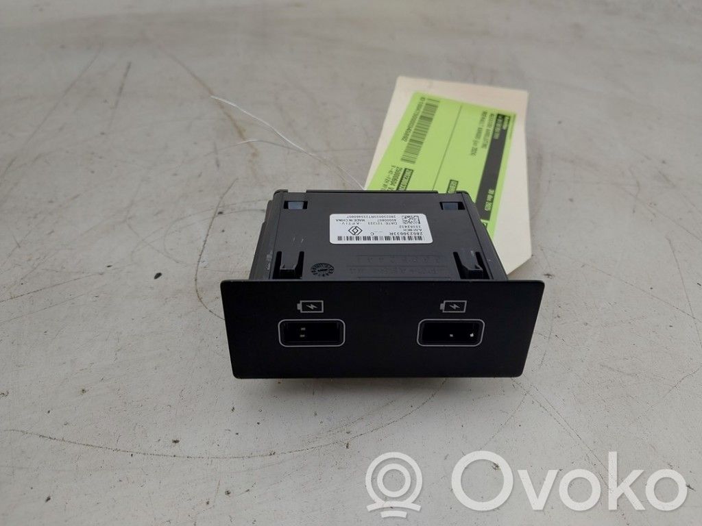 Renault Kangoo III Connettore plug in AUX 