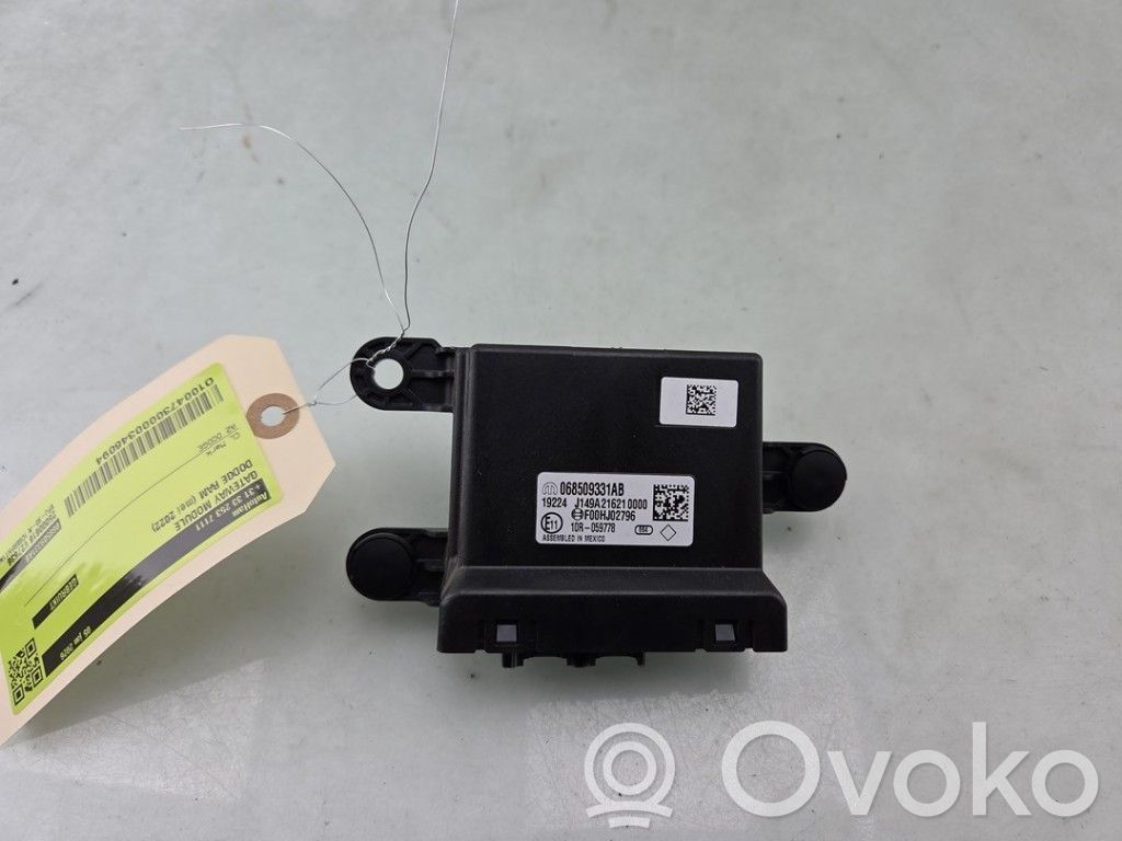 Ram 1500 Gateway control module 
