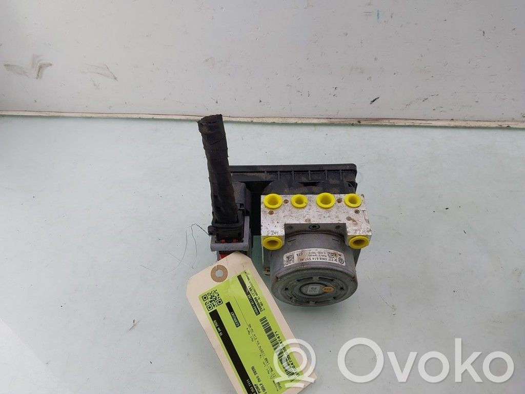 Volkswagen Golf VIII ABS Pump 