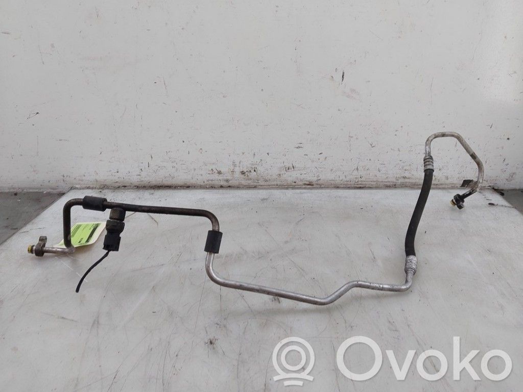 Mini One - Cooper R50 - 53 Ilmastointilaitteen putki (A/C) 