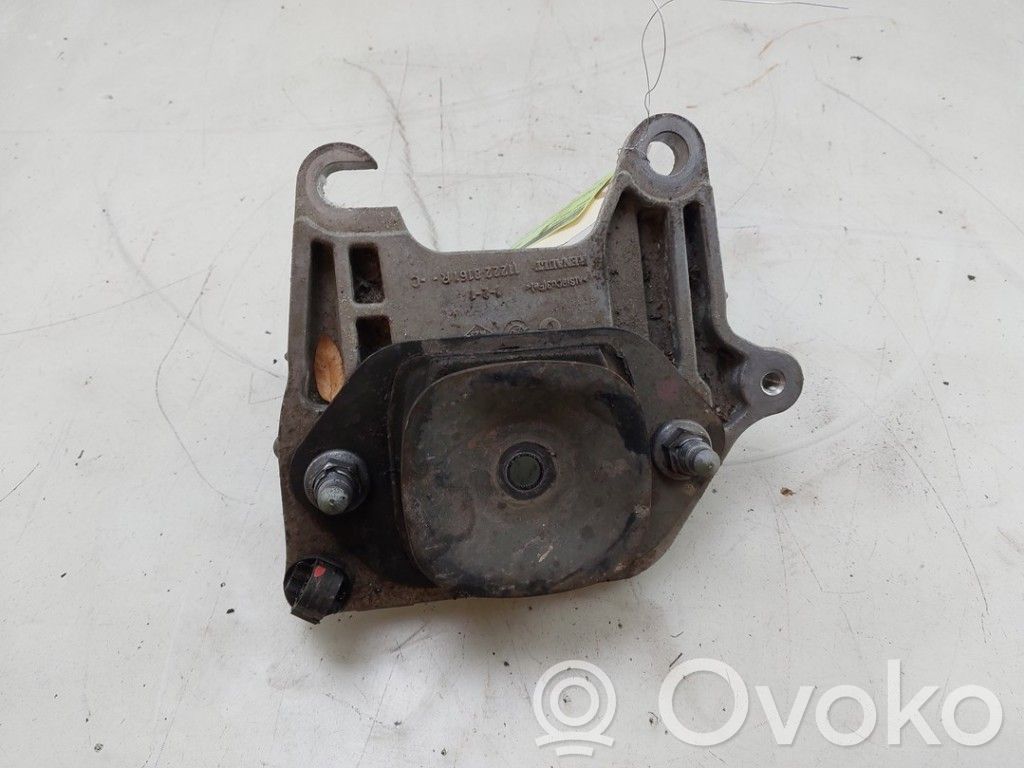 Renault Trafic III (X82) Gearbox mounting bracket 