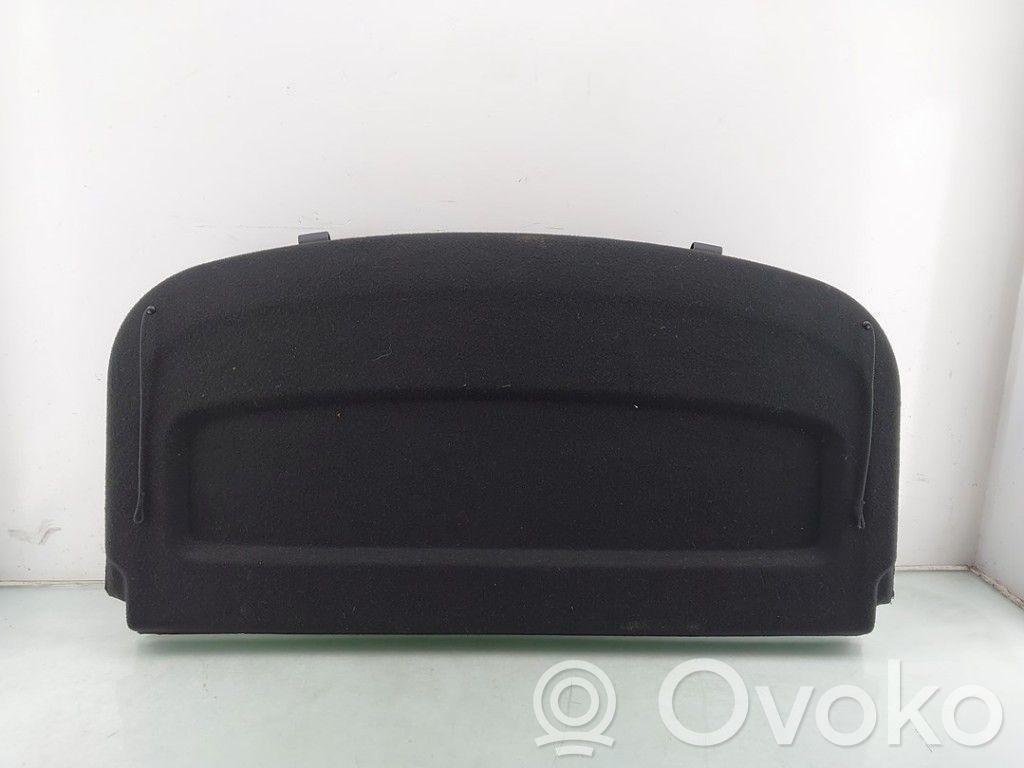 Opel Astra K Hattuhylly 