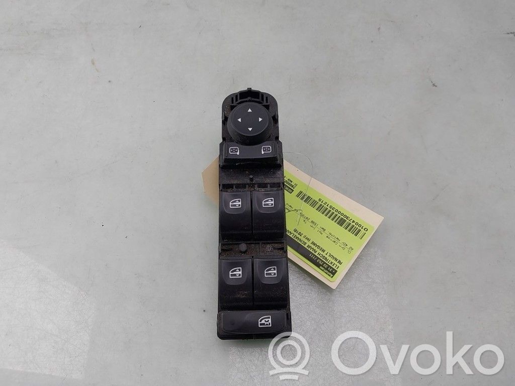 Comutator comandă geamuri electrice   809610016R,809610016R,E3016G,809610016R,E3016G