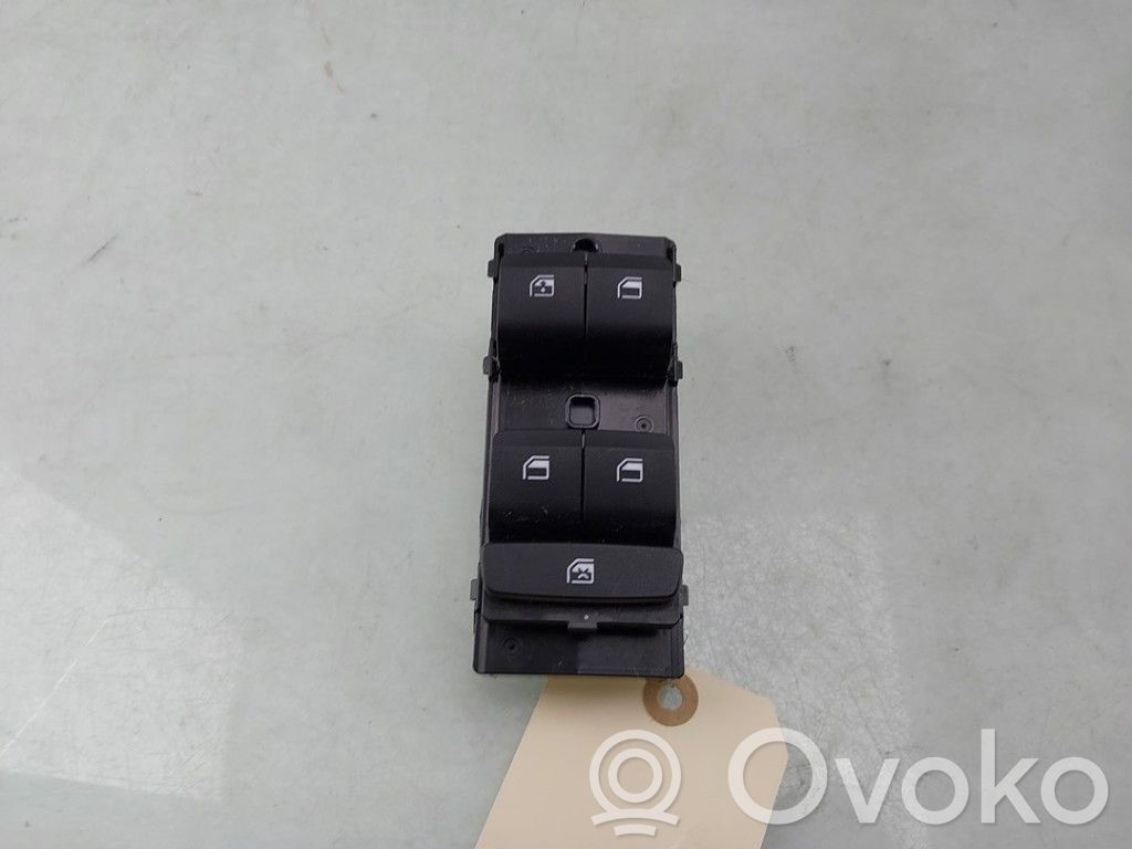 Hyundai i20 (BC3 BI3) Interruptor del elevalunas eléctrico 