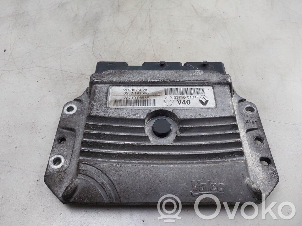 Renault Megane III Moottorin ohjainlaite/moduuli 