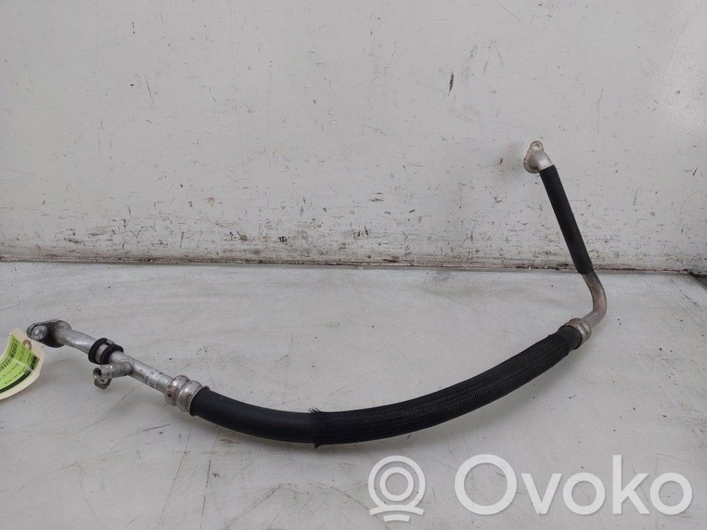 Renault Captur Ilmastointilaitteen putki (A/C) 