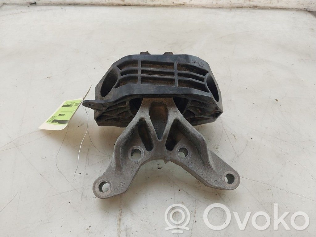 Opel Corsa F Engine mount bracket 