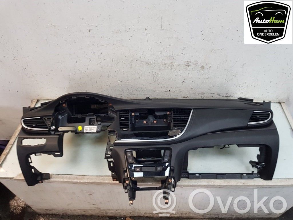 Opel Mokka X Oro pagalvių komplektas 