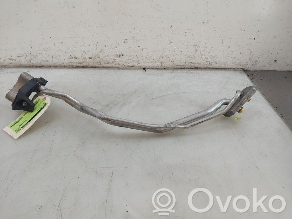 BMW X6 E71 Ilmastointilaitteen putki (A/C) 