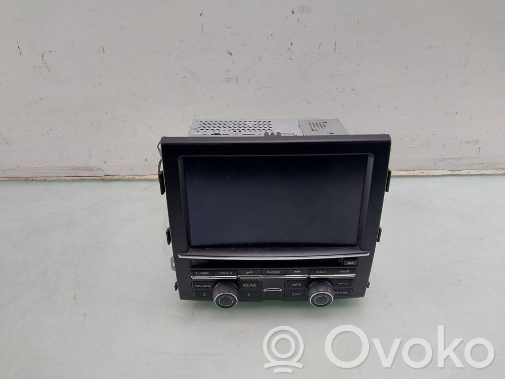 Porsche Cayenne (92A) Panel radia 