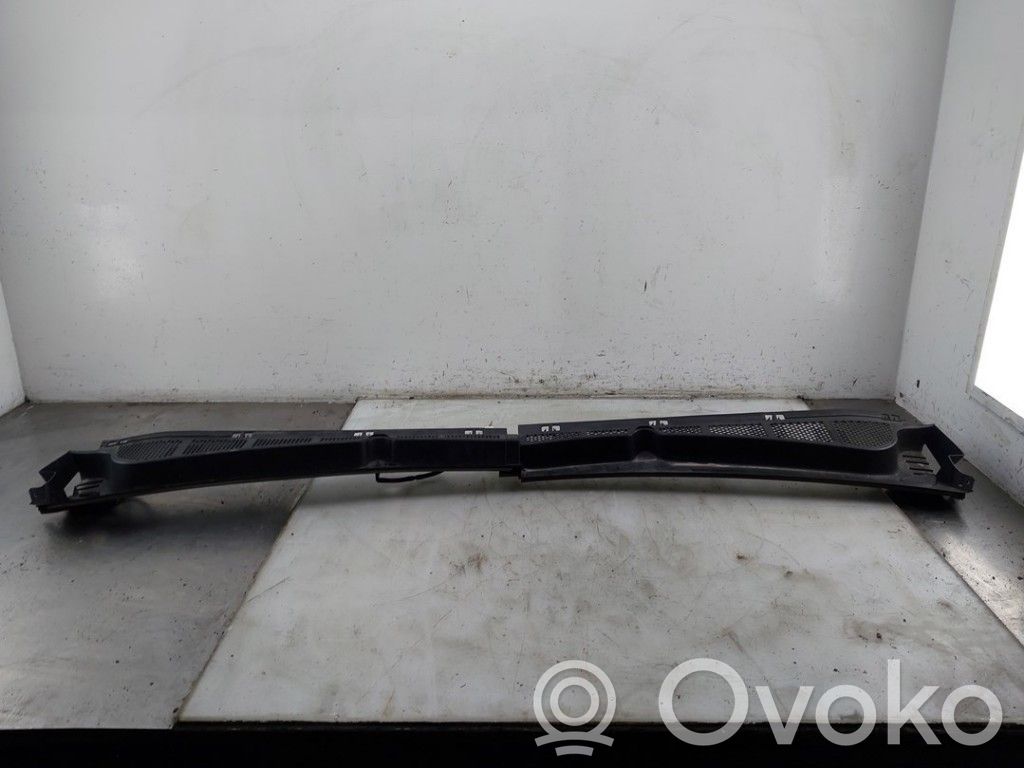 Opel Combo E Wiper trim 