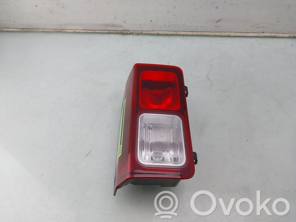 Renault Trafic III (X82) Rückleuchte Heckleuchte 