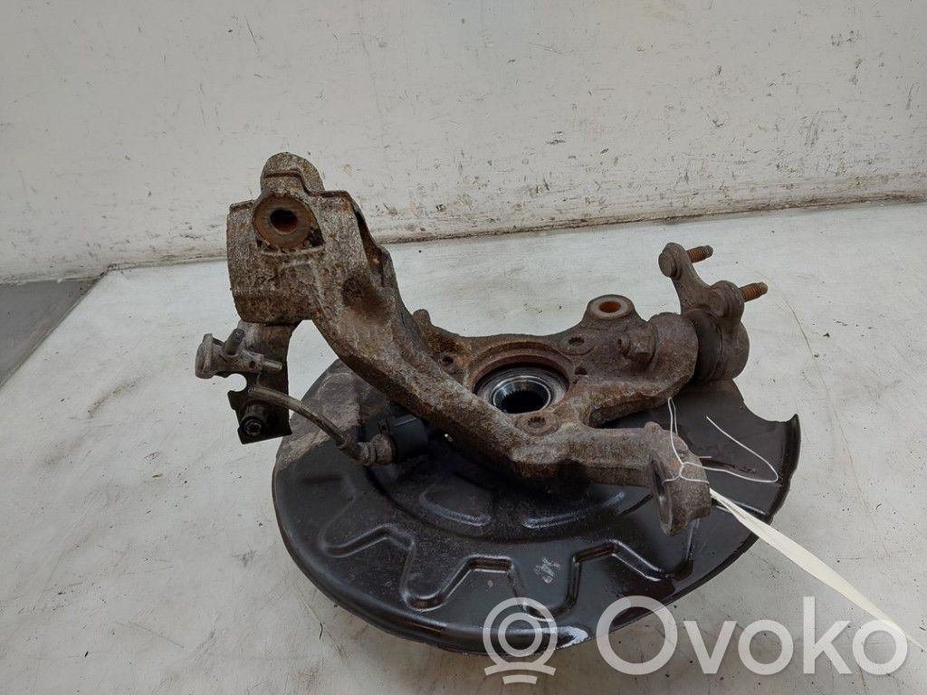 Volkswagen Golf VII Achsschenkel vorne 