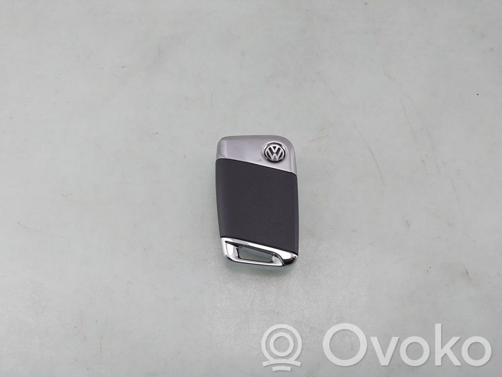 Volkswagen PASSAT B8 Tarjeta/llave de arranque 