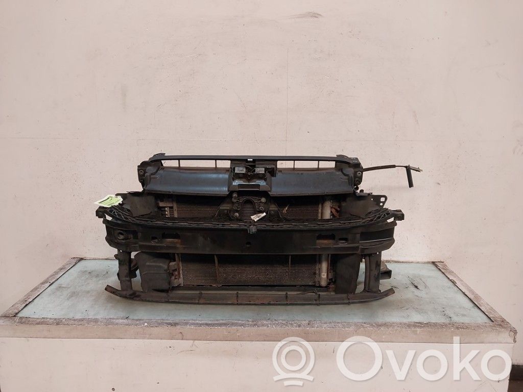 Volkswagen PASSAT B8 Set radiatoare 