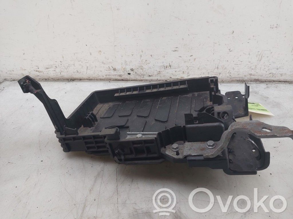 Dacia Sandero III Batteriekasten 