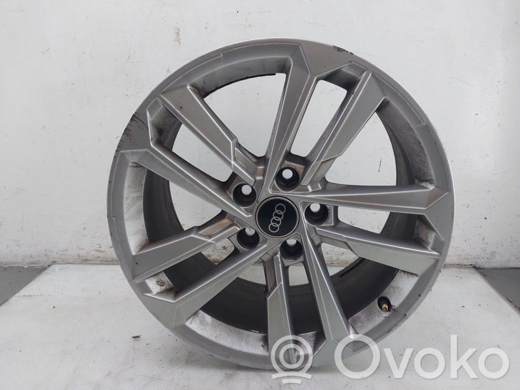 Audi A3 8Y Jantă aliaj R17 