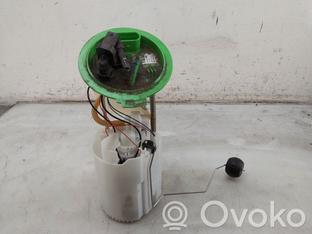Audi A3 S3 8V Bomba interna de combustible 