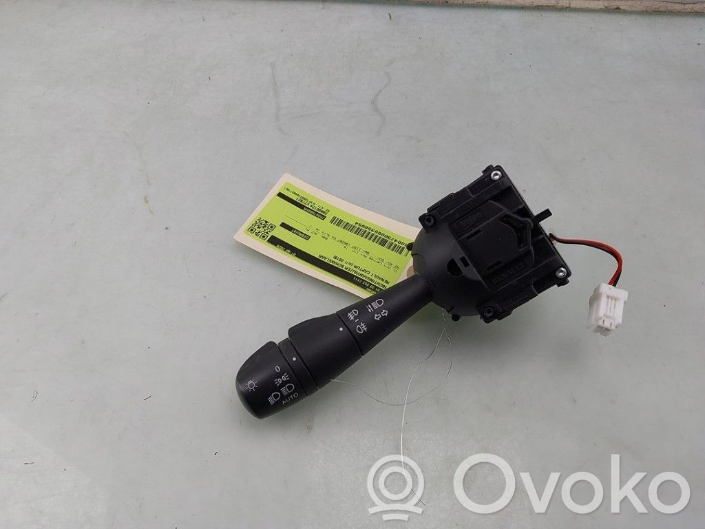 Renault Captur Indicator stalk 