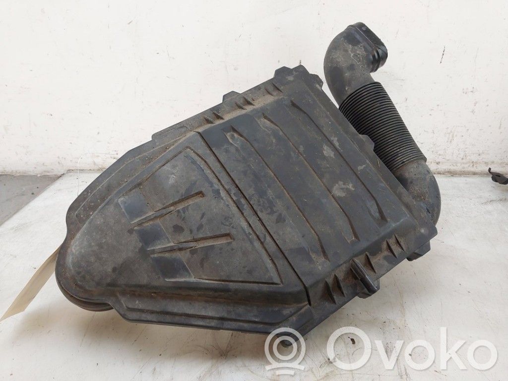 Skoda Fabia Mk3 (NJ) Air filter box 