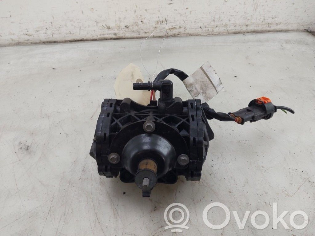 Peugeot 208 II Pompe à vide