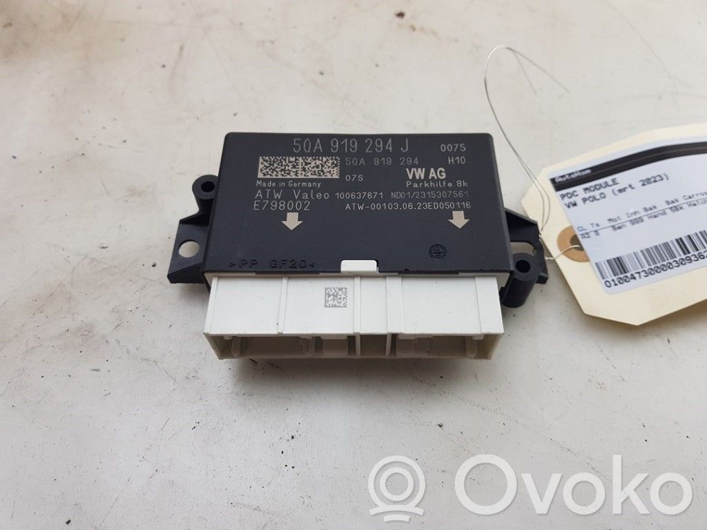 Volkswagen Polo VI Unité de commande, module PDC aide au stationnement
