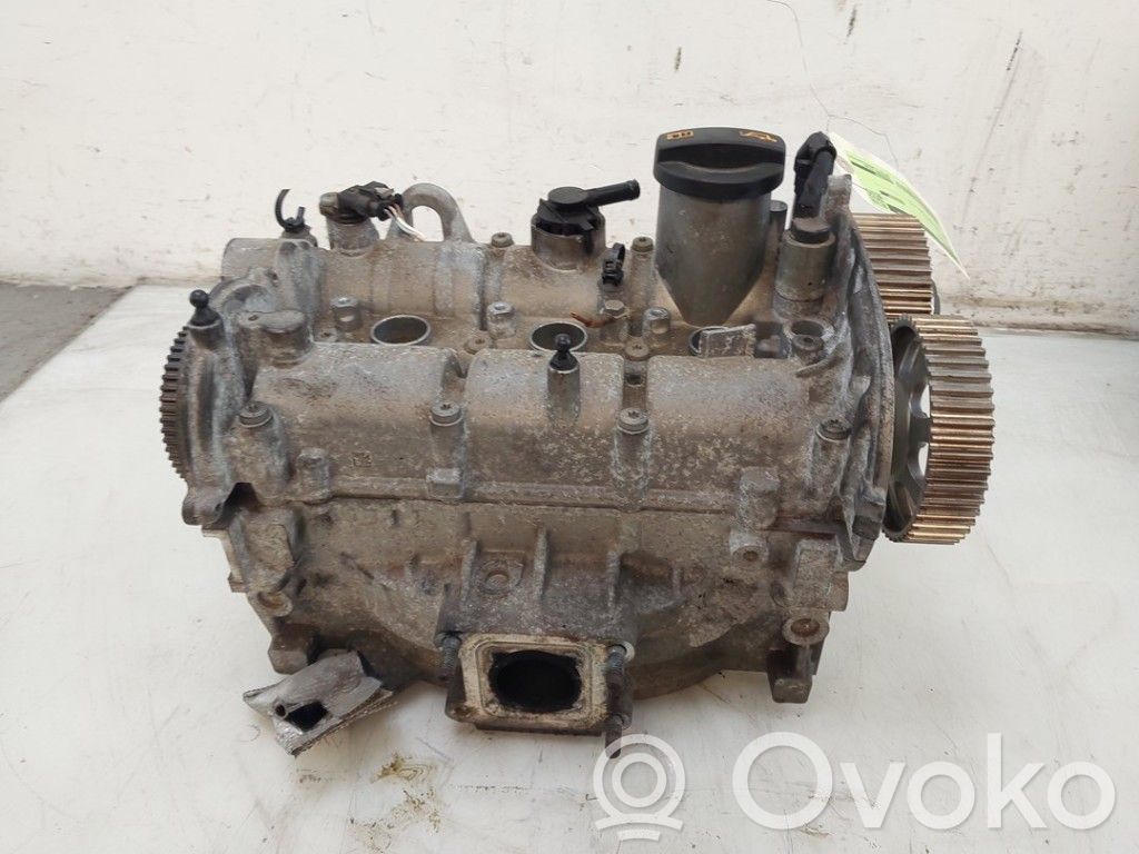 Volkswagen Up Engine head 