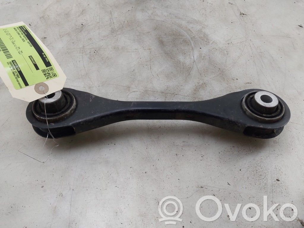 Skoda Elroq Braț control spate 