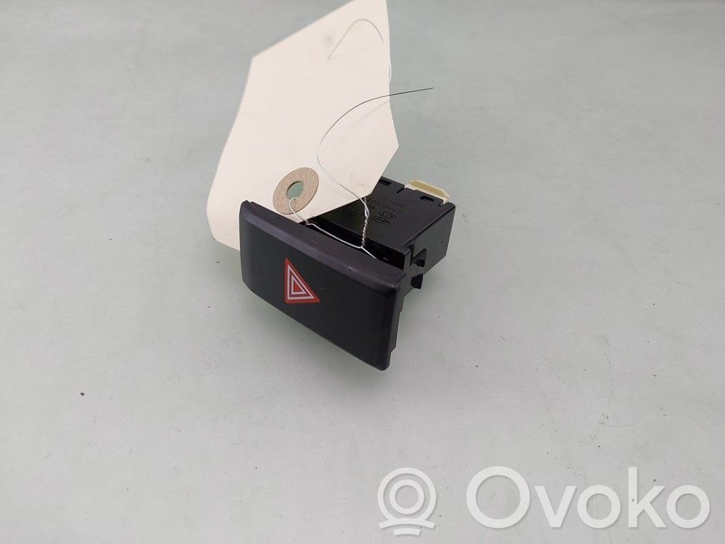 KIA Picanto Hazard light switch 