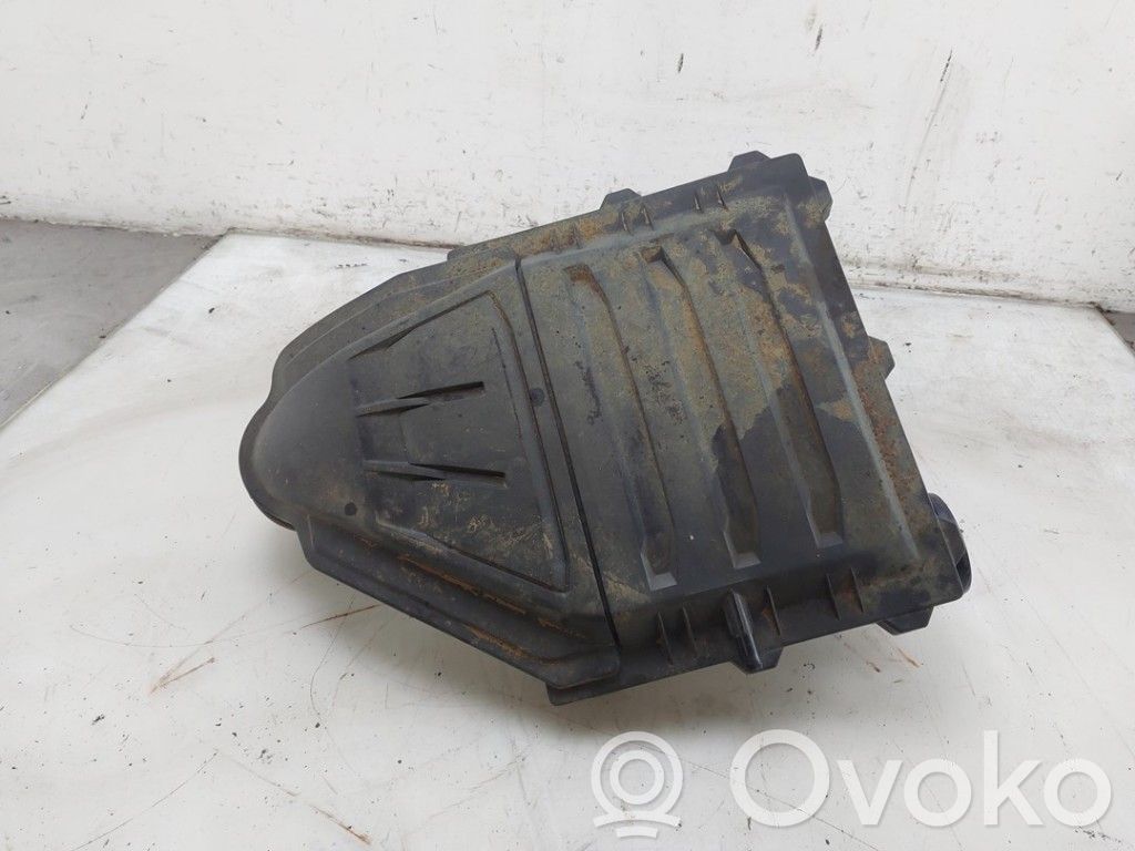 Skoda Fabia Mk3 (NJ) Obudowa filtra powietrza 