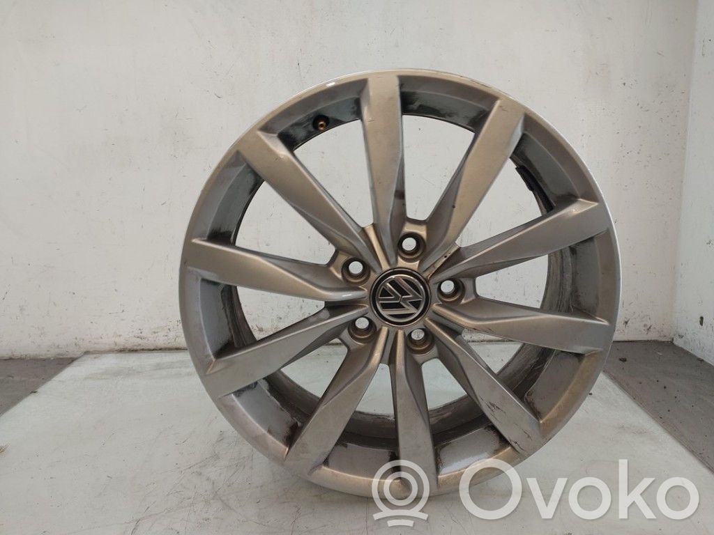 Volkswagen Golf VII Jante alliage R17