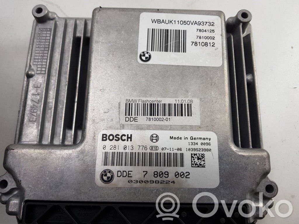 BMW 1 E81 E87 Engine control unit/module 