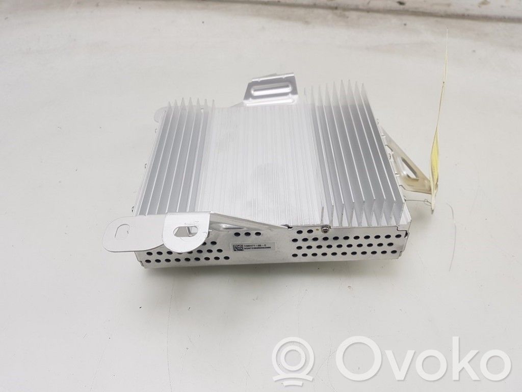 Tesla Model S Garso stiprintuvas 