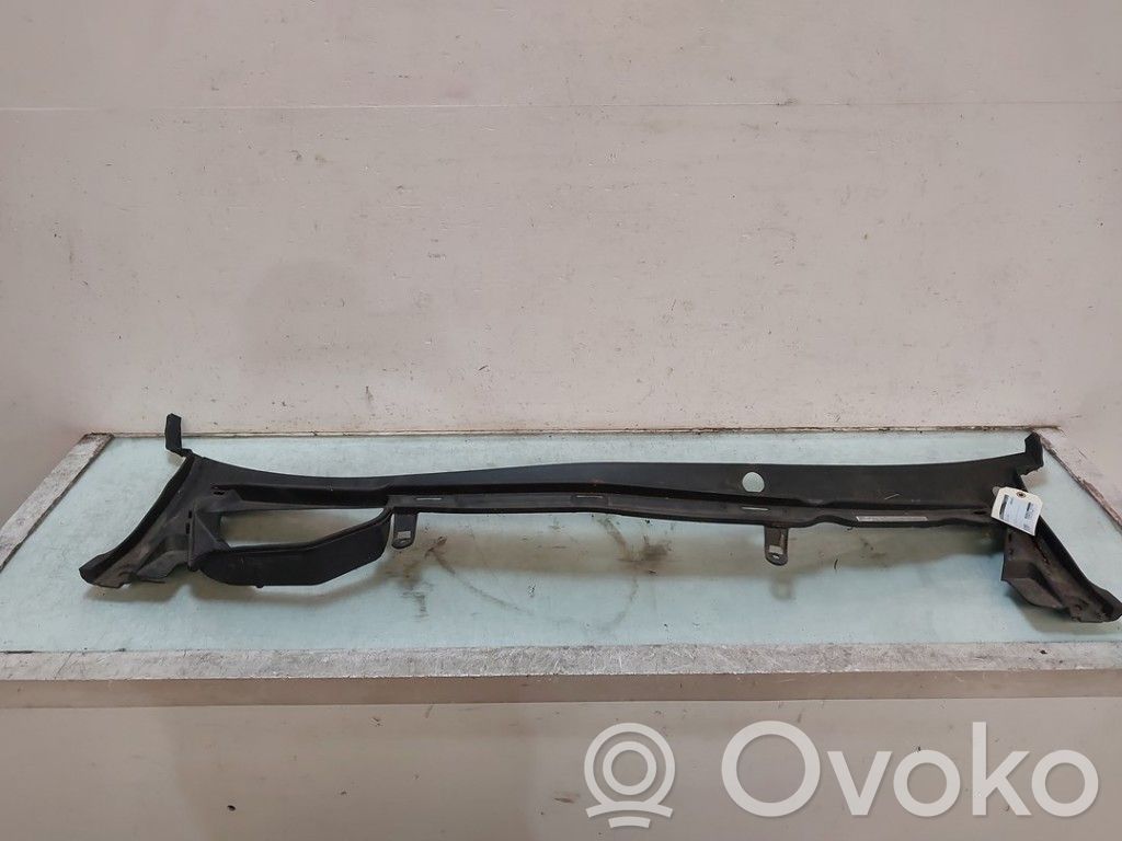 Tesla Model S Wiper trim 