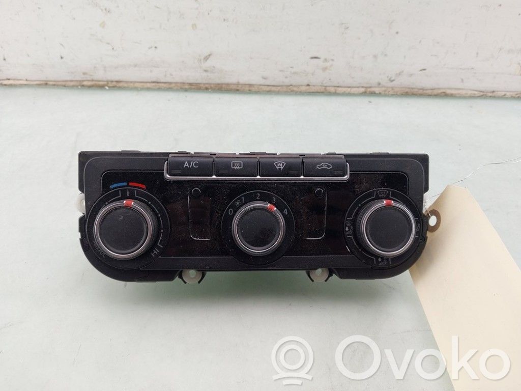 Volkswagen Caddy Panel klimatyzacji 