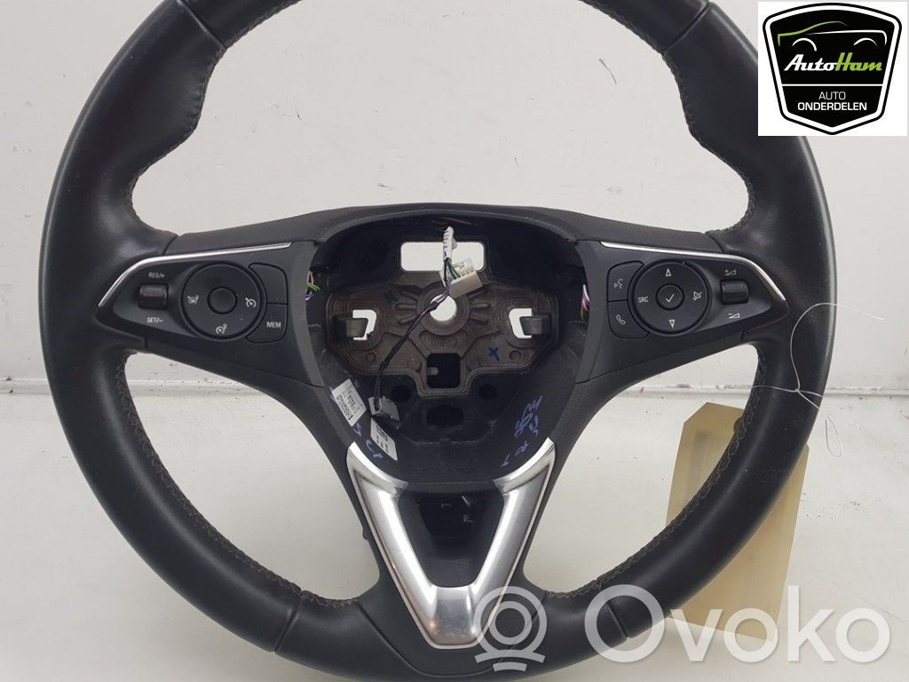 Opel Crossland X Ohjauspyörä 
