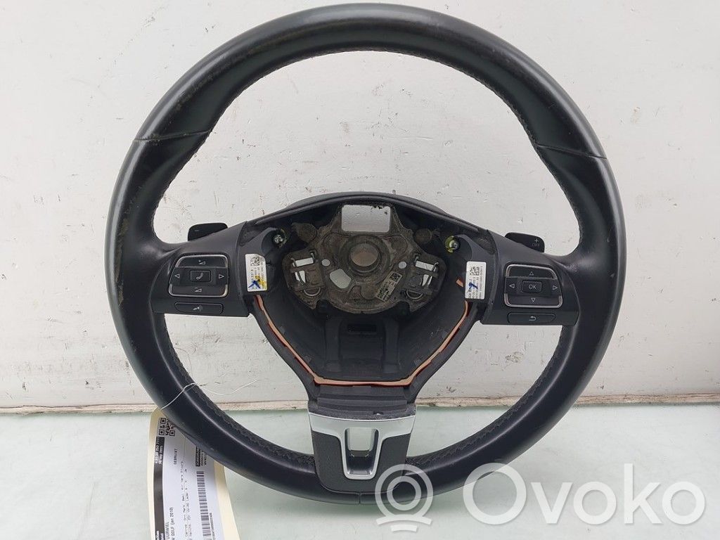 Volkswagen Golf VI Ohjauspyörä 