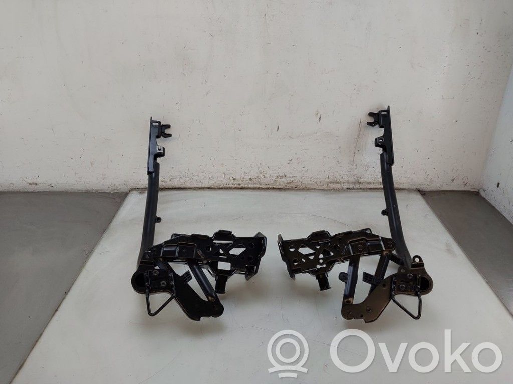 Zawias dachu składanego   531652,51247191258,3001802133,3001802134,51247191258,51247199,531652