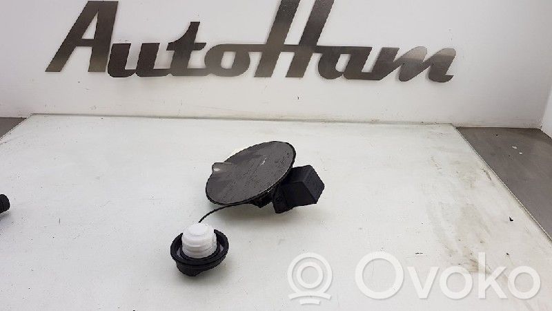 Opel Corsa E Polttoainesäiliön korkki 